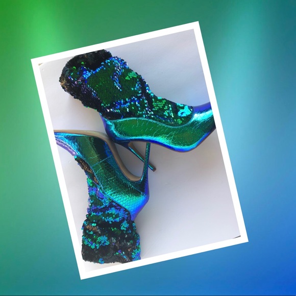 Kitty Paws Shoes Shoes - Women Mermaid Hologram Color Change 4” Boots US 7